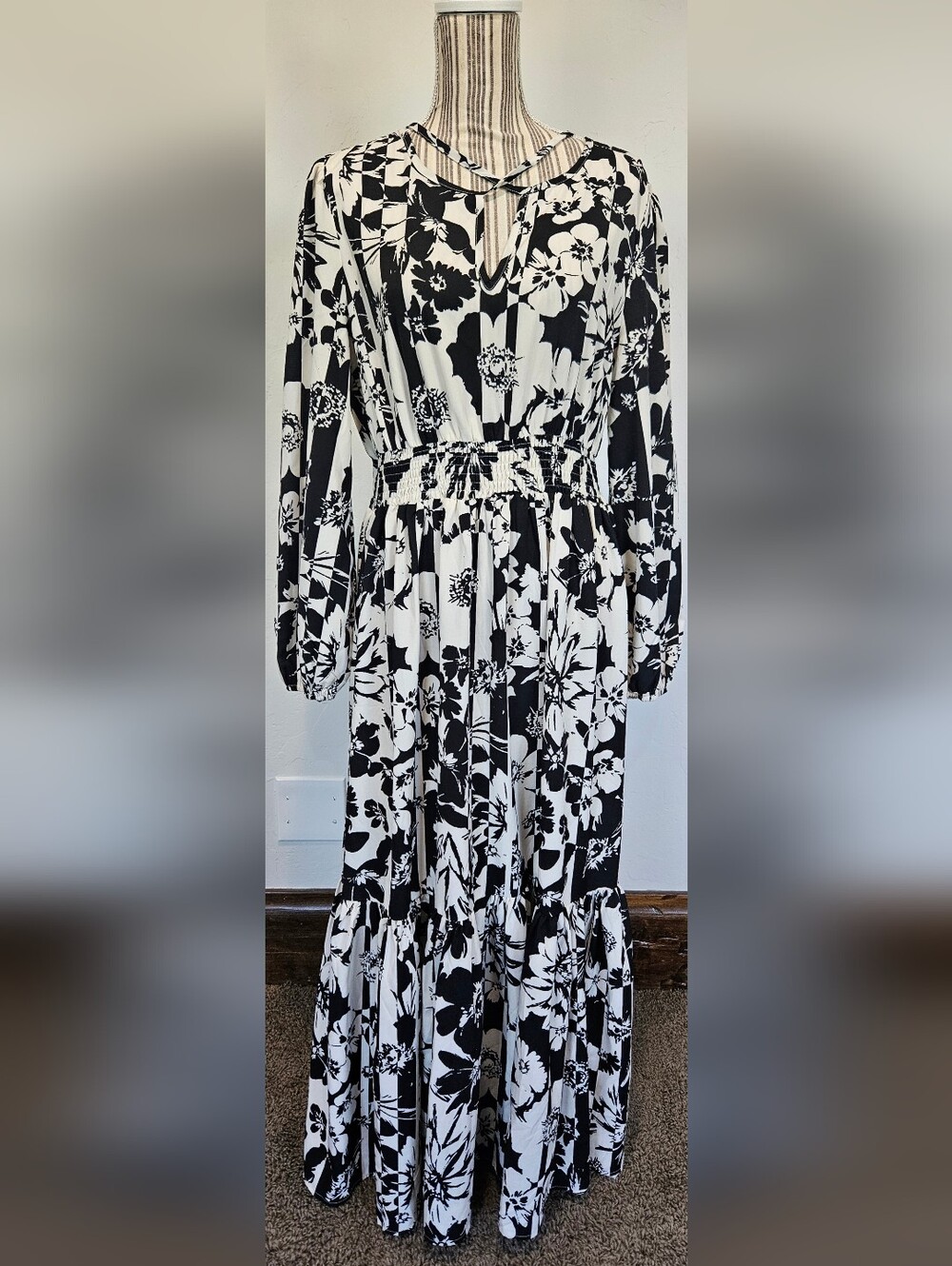 Long Sleeve Black & White Floral Maxi Dress with Keyhole Neck